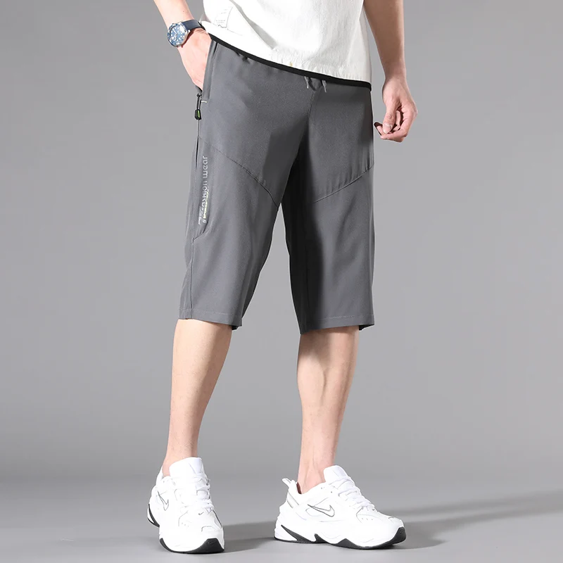 2024 Men's Beach Fashion Solid Color Sports Pants Summer Boys Versatile Simple Elastic Waist Pocket Loose Casual Cropped Shorts