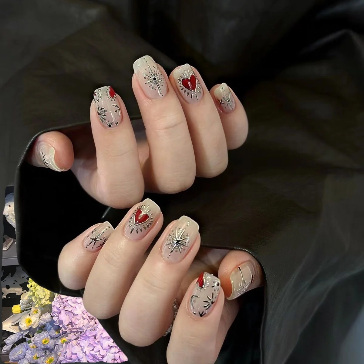 10 pezzi di unghie finte corte da donna in acrilico rimovibili francesi che indossano unghie finte set copertura completa stampa su punte per unghie punk fatte a mano