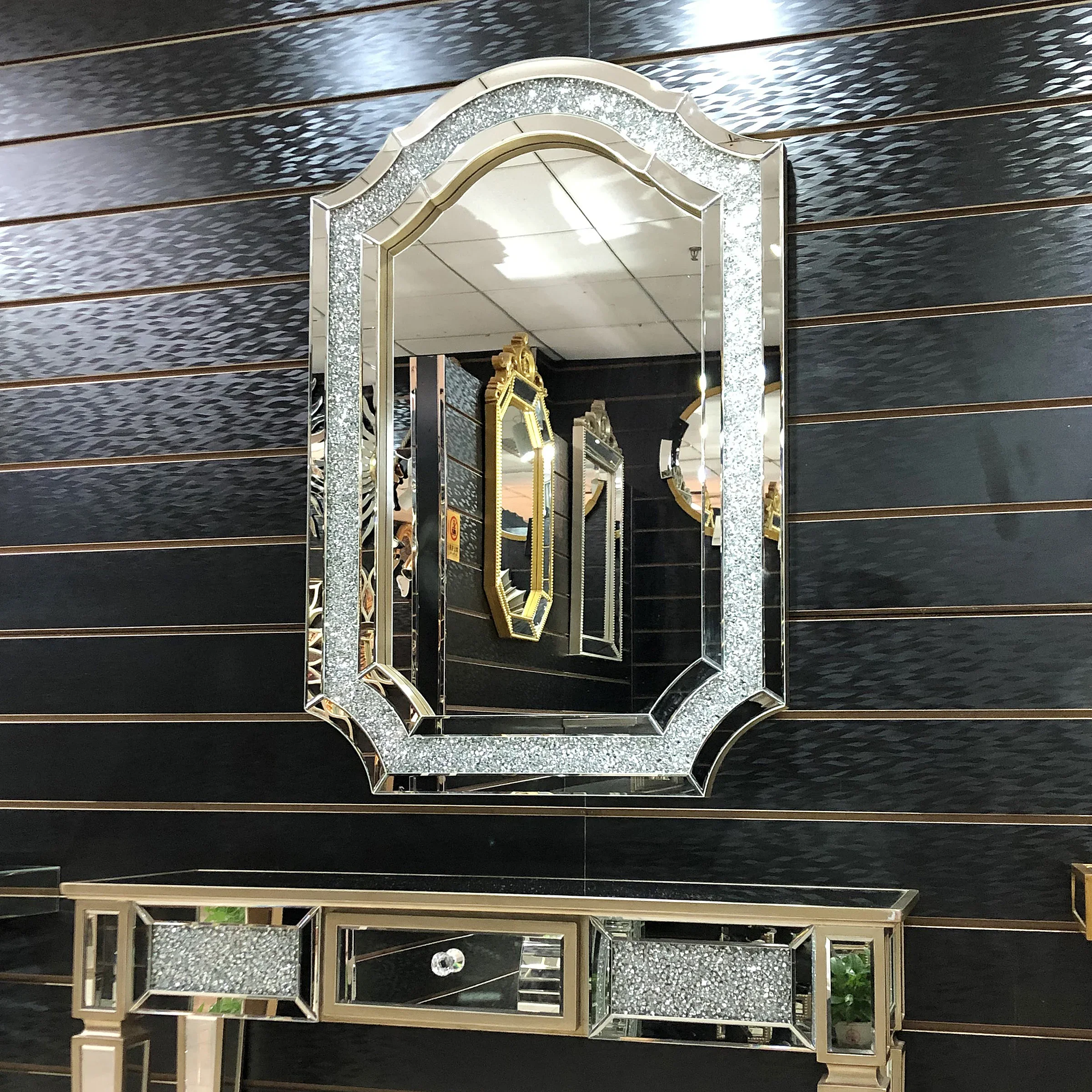 European-style bathroom mirror hanging dresser mirror restaurant luxury decorative mirror studded.