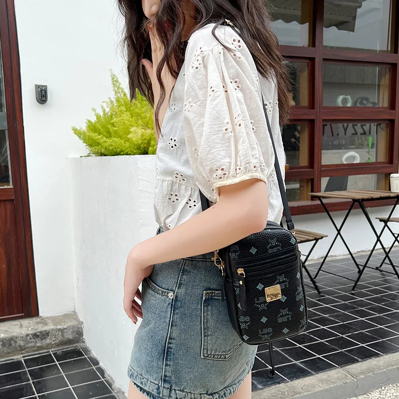 Women's Single Shoulder Bag Fashion Solid Color Casual Handbag Outdoor Daisy Handbag Zipper Cross-body Bag Messenger Bag