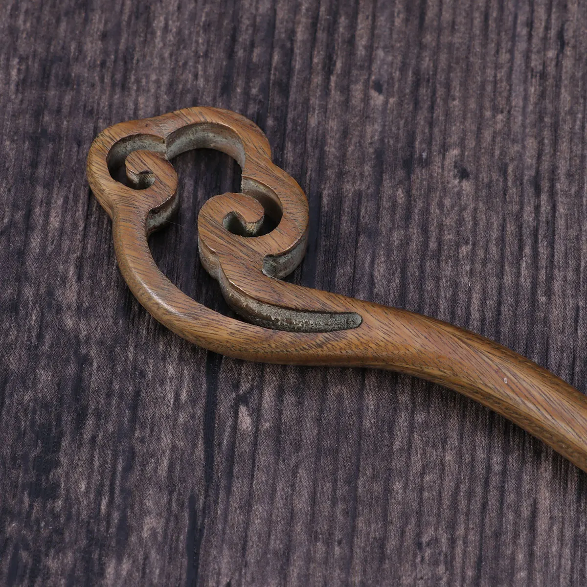 

Green Sandalwood Hairpin Chopsticks Women Manual Cloud Pattern Wooden Decorative Retro