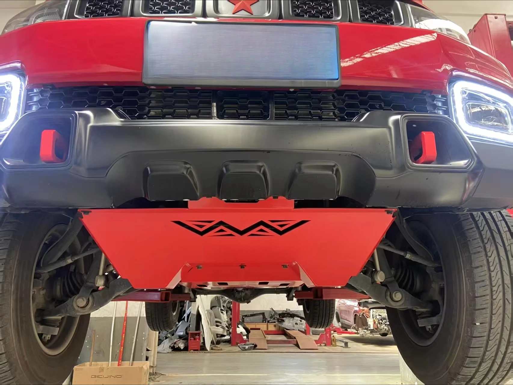 BJ40 original auto parts chassis protection plate BJ40 modified auto parts are sold to BAIC around the world