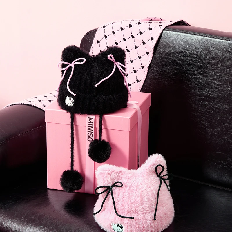 

Hello Kitty Glitter Party Hat - Sparkly Cute Design Costume Headwear for Birthday, Cosplay, Themed Celebrations