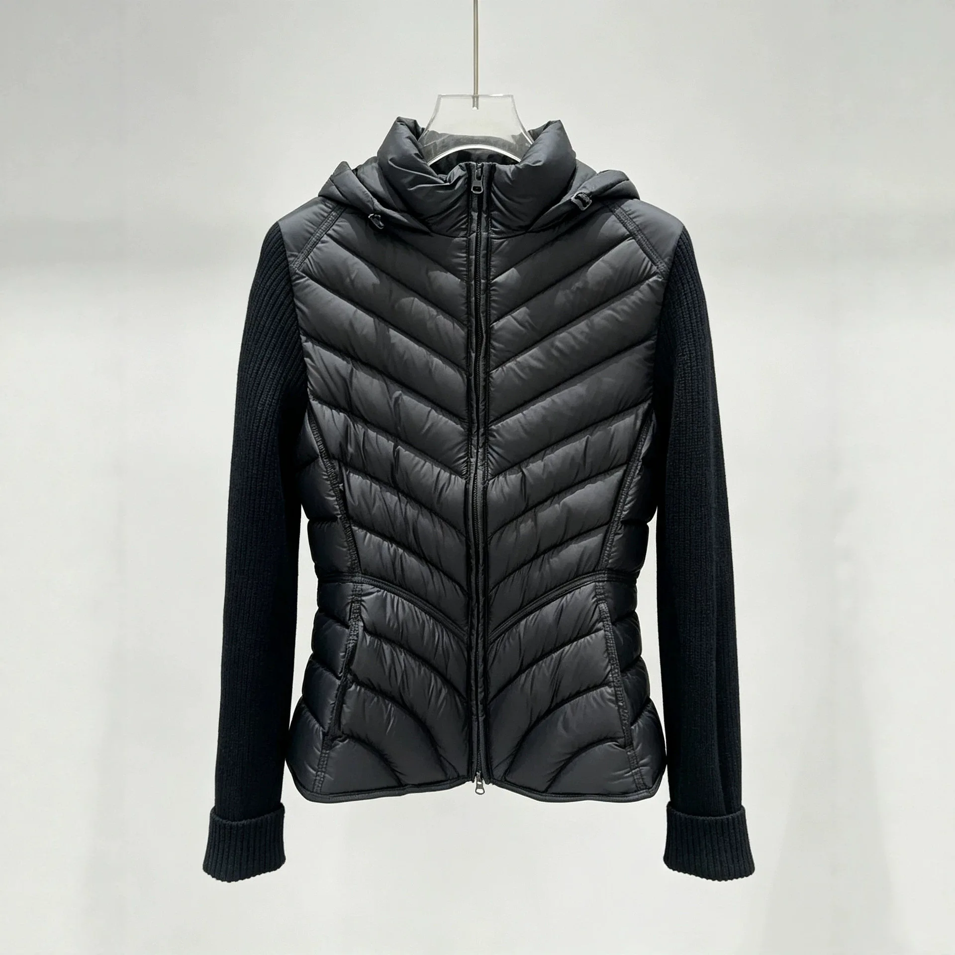 Winter Hooded Lightweight Down Jacket Women White Duck Down Double Zipper Outwears Female Knitted Sleeve Splicing Parker Jacket