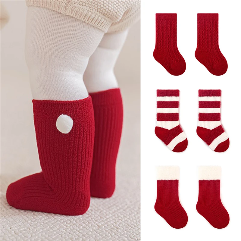 2 أزواج الجوارب السنة الجديدة لحديثي الولادة الاطفال الأحمر لينة سميكة المخملية طفل منتصف الجوارب الفتيات الرضع الفتيان لطيف العظام الجوارب #1