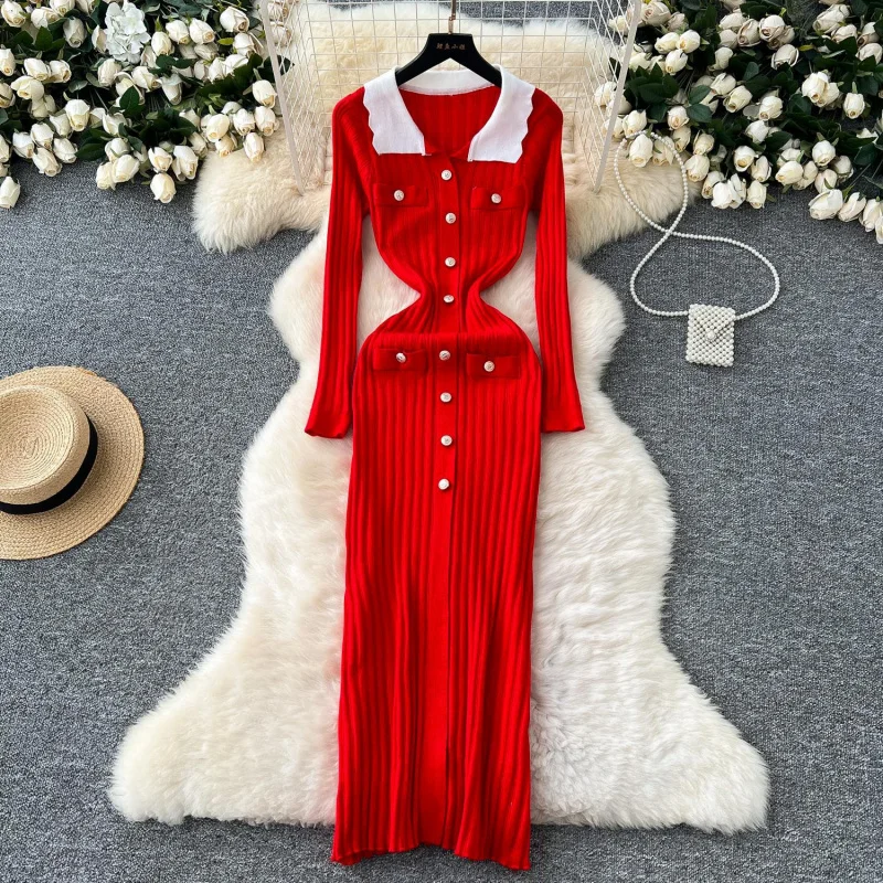 

Retro Contrast Color Lapels Long Sleeve Metal Slim-Fit Slimming Temperament Vertical Pattern Knitted Dress