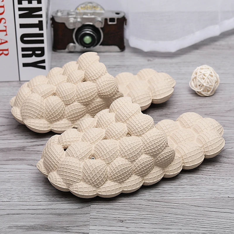 YISHEN Slippers For Men Slides Flat Bubble Slippers Adult Sandals Beach Shoe Solid Color Home Slippers Bedroom Spa Sandals