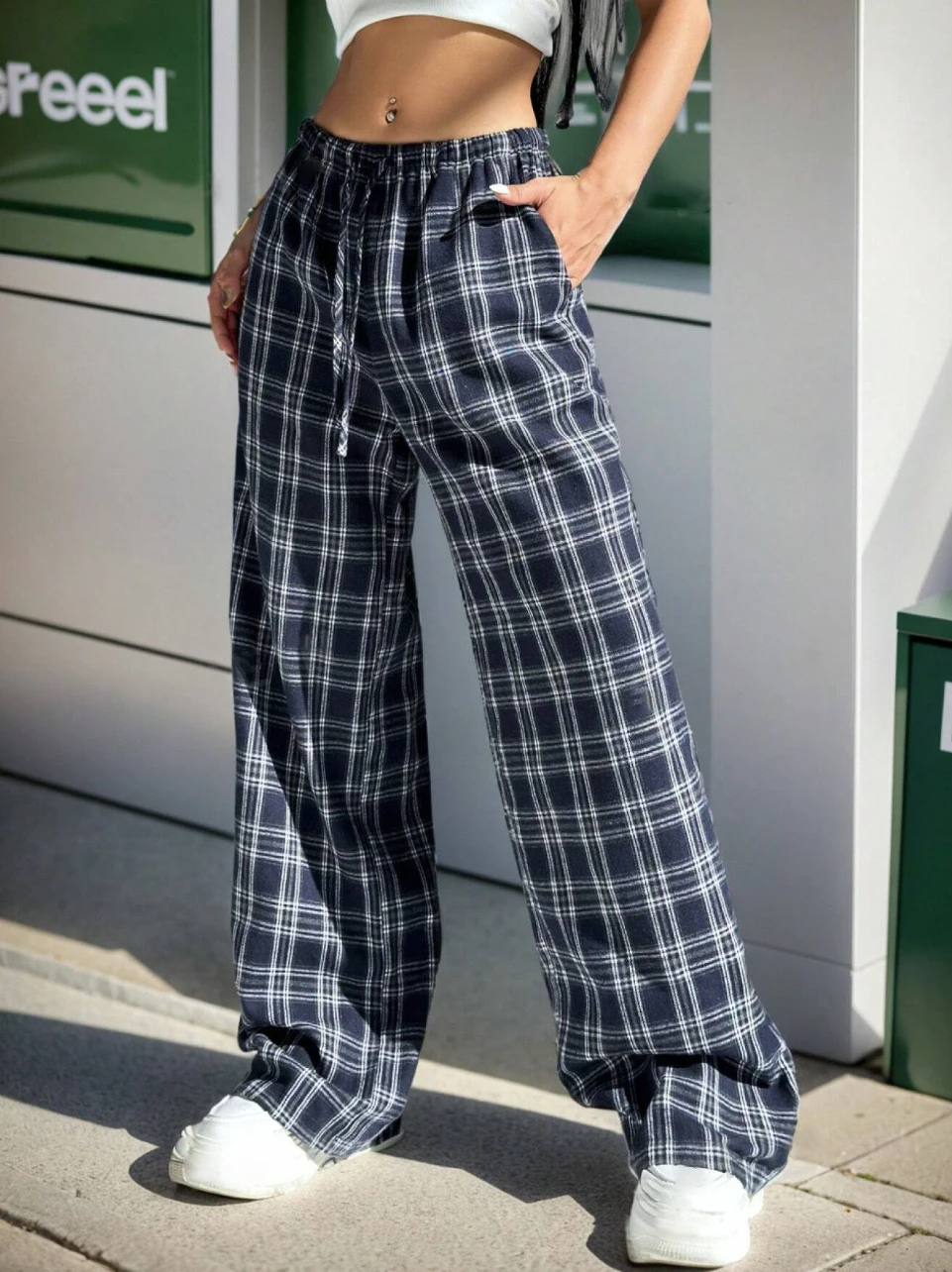 Pantaloni da donna a scacchi neri casual alla moda eleganti giapponesi coreani europei e americani maturi autunno e inverno