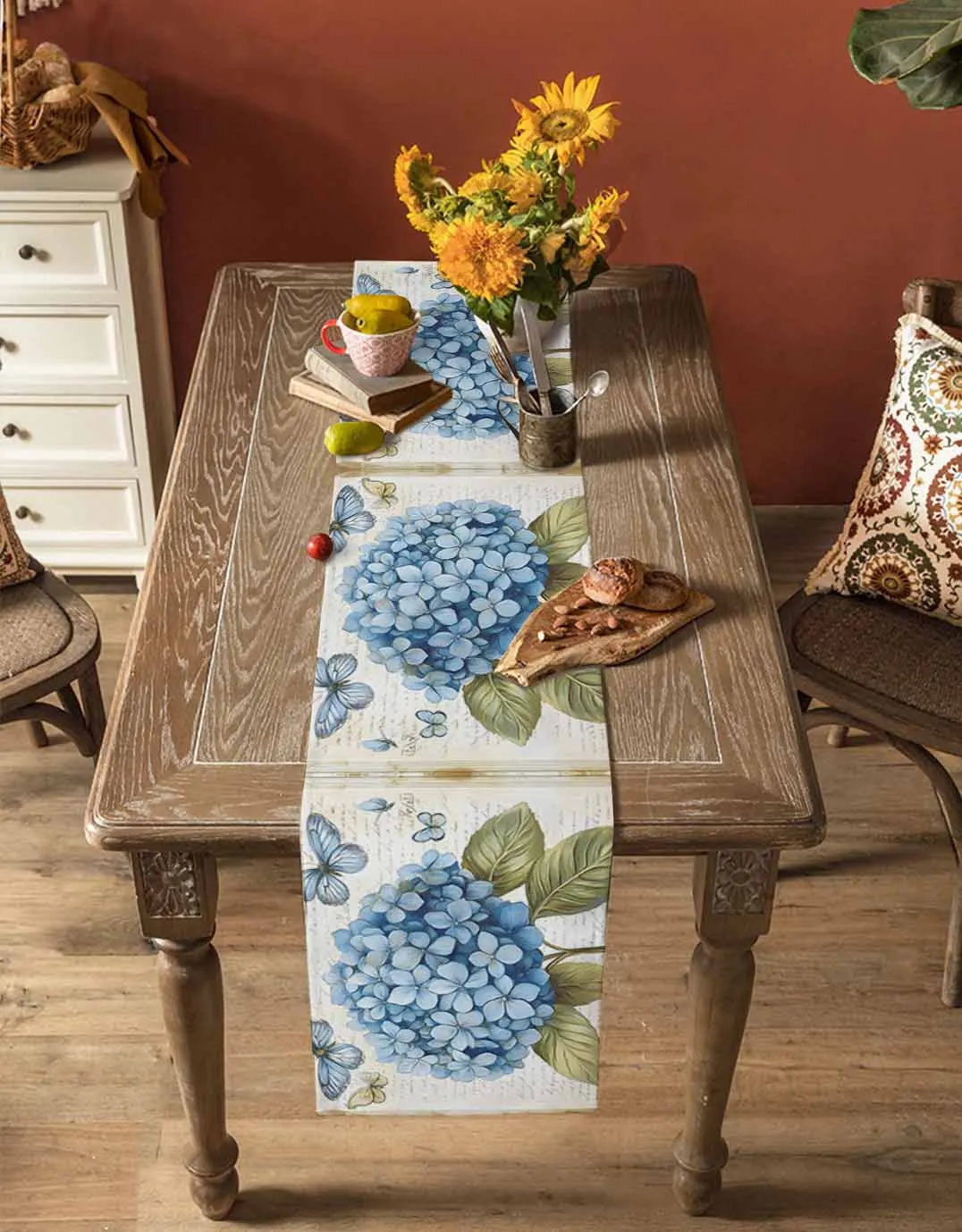 

Blue Flower Butterfly Texture Table Runner Dining Table Decoration for Home Party Indoor