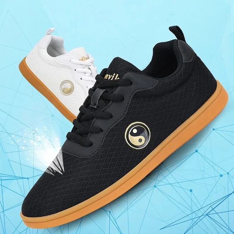 أحذية فنون الدفاع عن النفس للجنسين الكبار ممارسة الصينية التقليدية بكين تاي تشي الكونغ فو فريق أداء لعبة النساء الرجال التنس