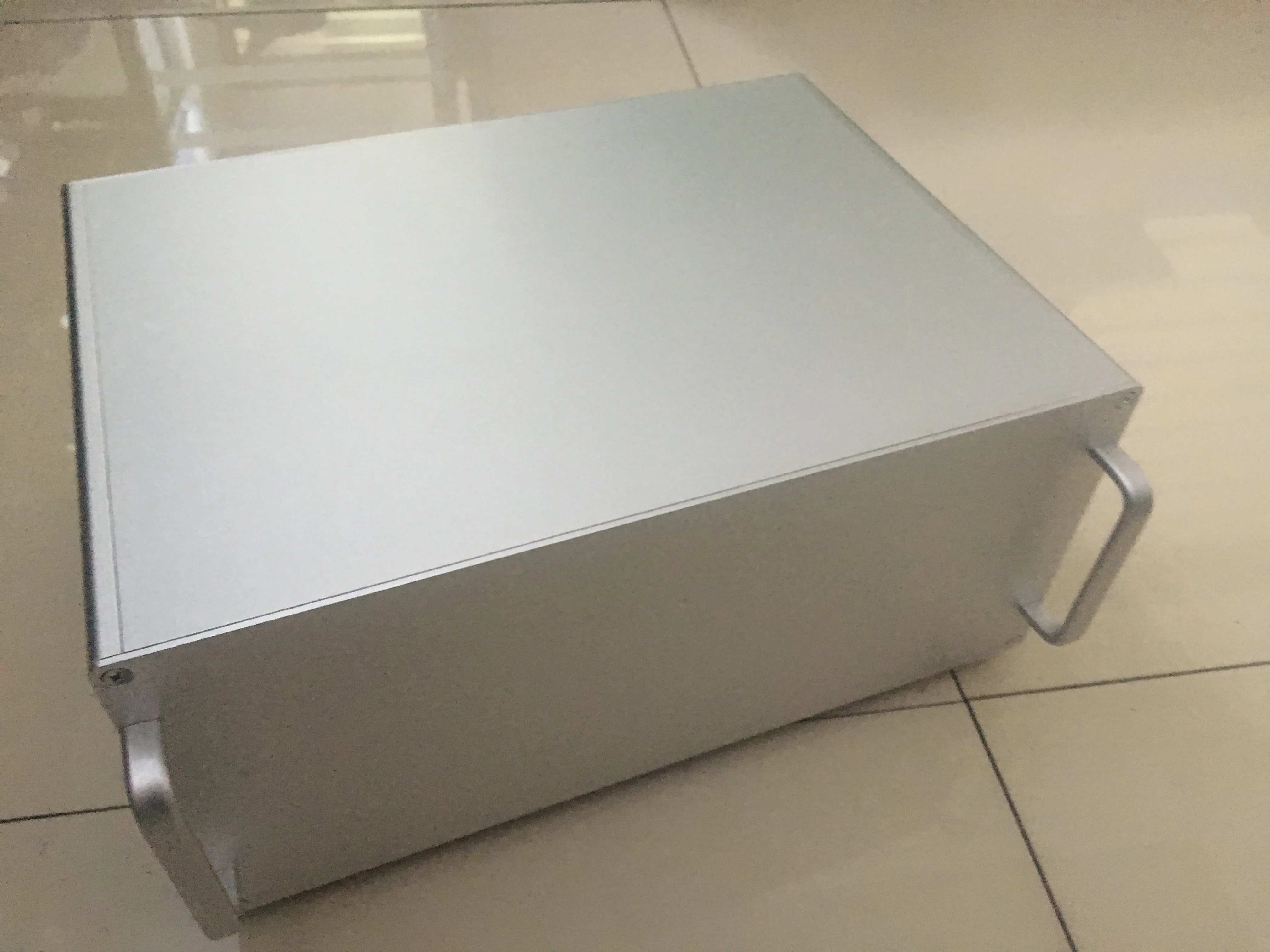 Aluminum DIY high-end industrial chassis network control cabinet shell split aluminum profile lithium battery junction box