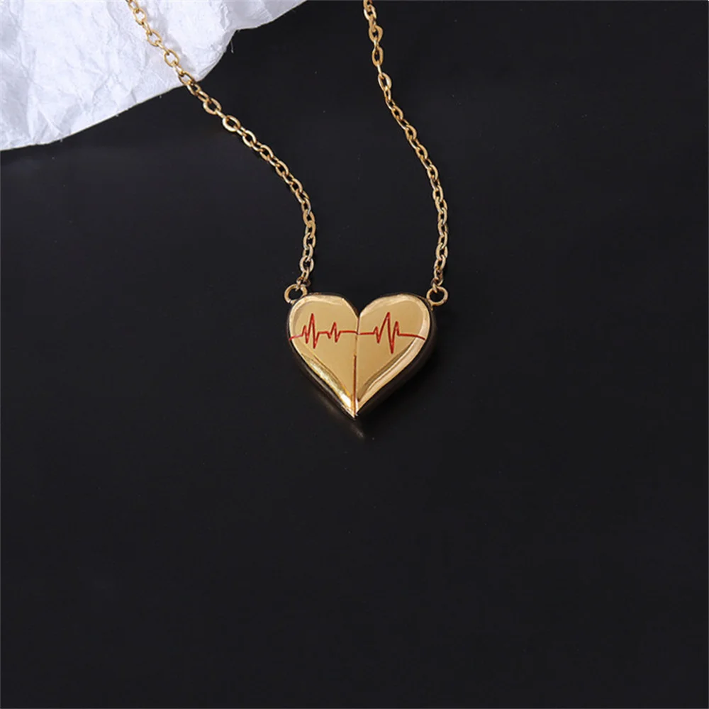 Magnetism Heart Pendant Necklace for Women Trendy Romantic Metal Heart Couples Matching Adjustable Necklace Luxery Jewelry Women