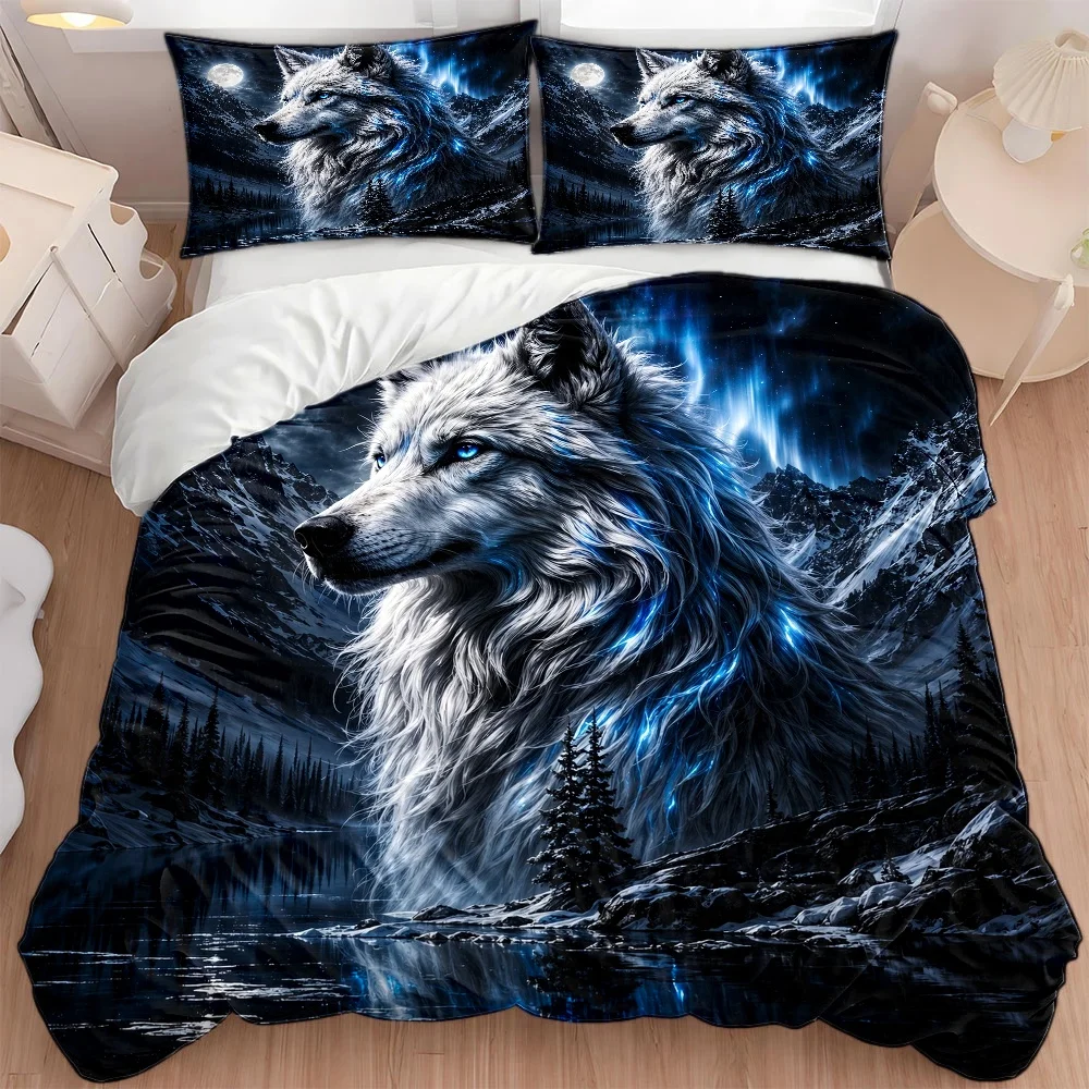 3Pc Aurora White Wolf Print Duvet Cover Set (1*Duvet Cover + 2*Pillowcases), Three-Piece Bedding Set Suitable for All Seasons, Machine Washable, Invisible Zipper Personal Bed Cover Set, Suitable for Home, Dormitory, Master Bedroom, Guest Room, Large Size Bedding Set, Nordic Style Snow Mountain Moon Night Animal Print Bedding, Hot-Selling Soft and Skin-Friendly Bedding Set, Creative Dreamy Wolf Totem Duvet Cover Set, High-Definition Digital Print Non-Slip Bed Cover Set, 2D Flat Print