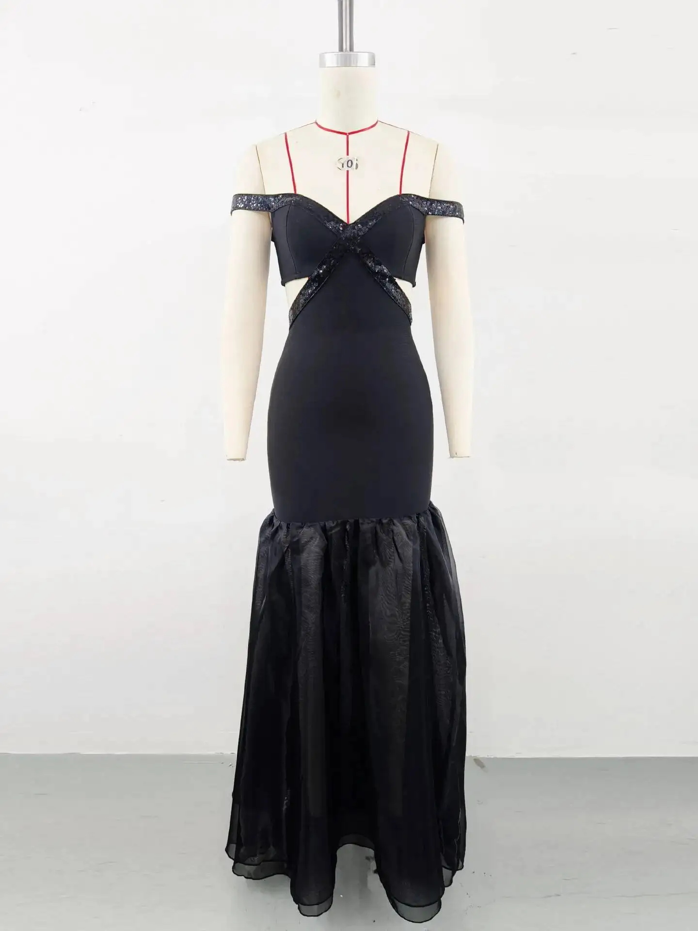 2025 nuevo elegante mujer verano celebridad Sexy sin tirantes diamantes recortados negro Maxi vestido largo elegante vestido de fiesta de noche para discoteca