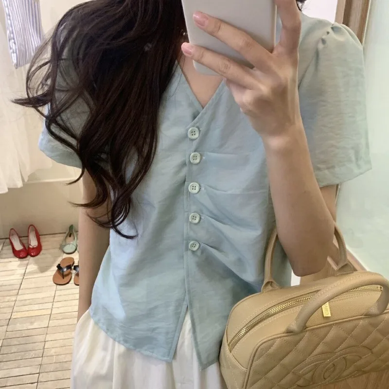 

Рубашки Ins для женщин, универсальные топы с короткими рукавами в корейском стиле для молодых девушек, модные летние топы с v-образным вырезом для колледжа, элегантный простой дизайн