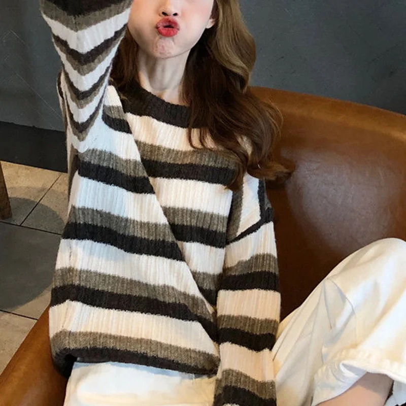 Korean Style Loose Casual Striped High Quality Long Sleeved Knitted Sweater Autumn New Fashion Vintage Comfortable Women's Top