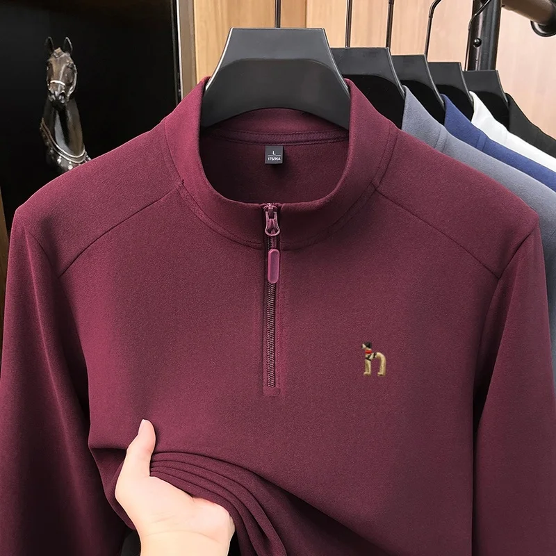 Autumn brand new comfortable fabric men's commuting zipper semi high neck pullover sweater Autumn new puppy embroidered sweater