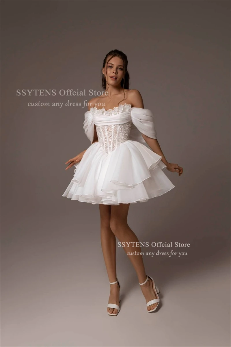 Ssytens chique mini vestidos de casamento babados vestidos de noiva em camadas organza fora do ombro branco uma linha robes de celebridade personalizado