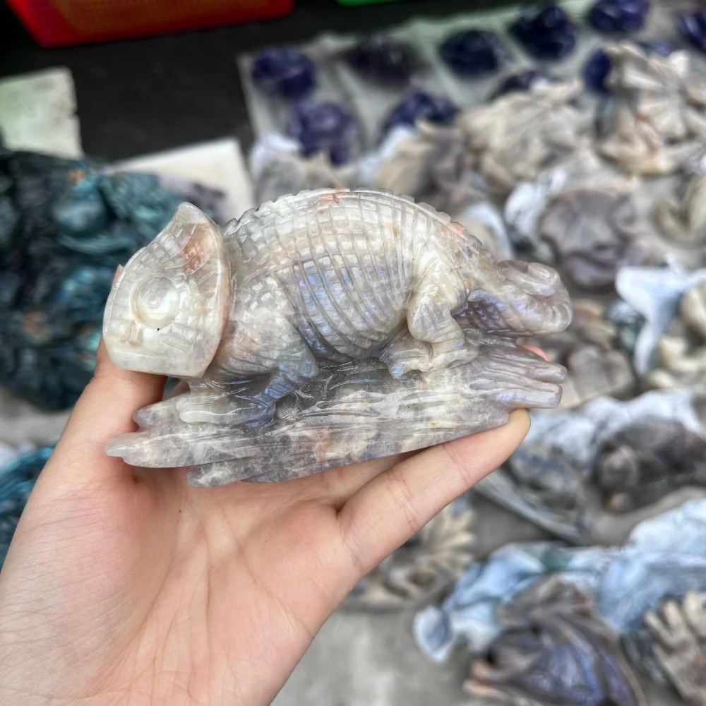 1PC Natural Quartz Blue Moonstone Lizard Carving Healing Fengshui Home Decor Unique Design Fashion Lucky Gift