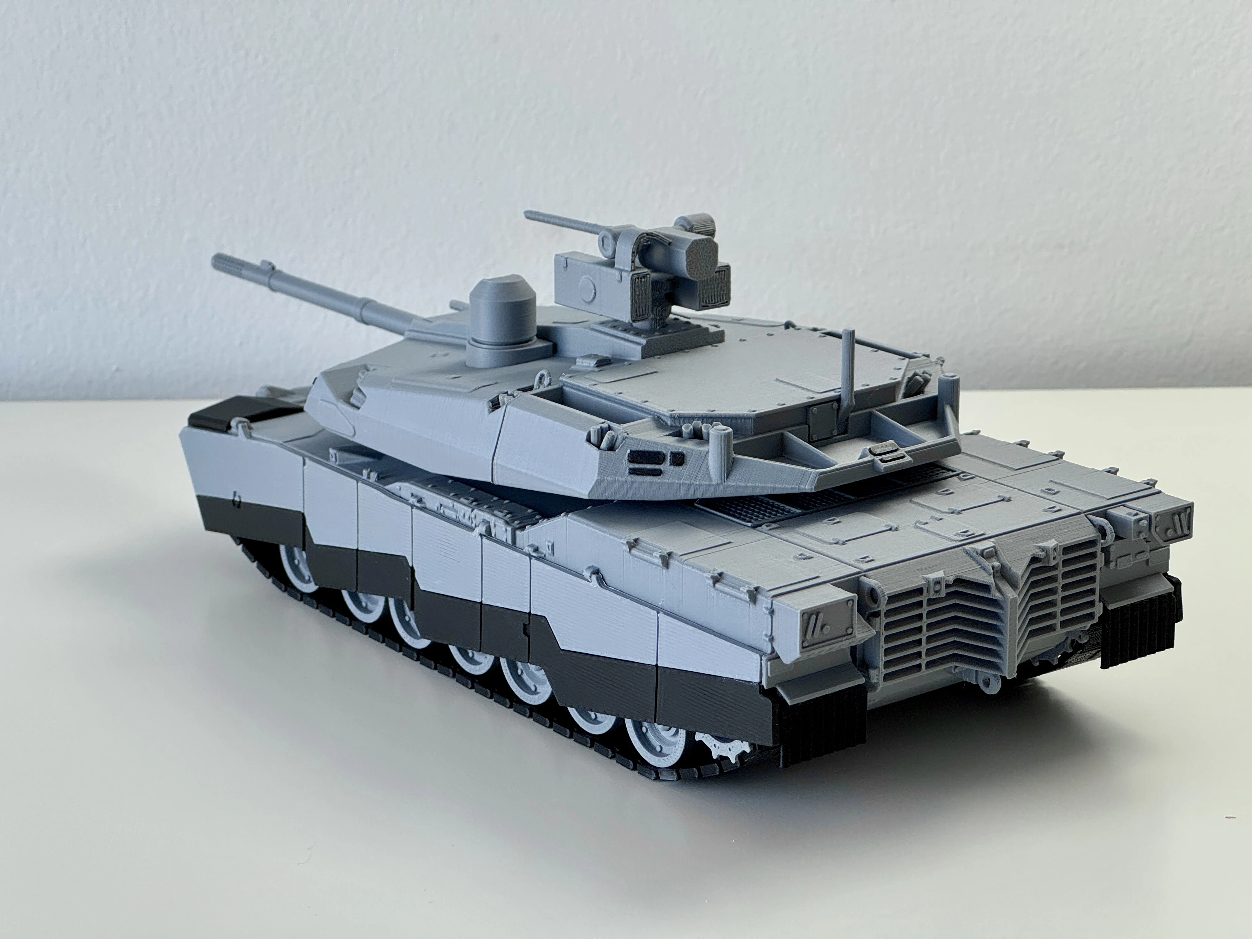 Finished 135 Abrams X Main Battle Tank Military Model Toy Gift Tank Vehicle Model Star Diamond Blocks Standard Configuration