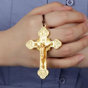 Trinity Crucifix Cross Pendant Necklac 1