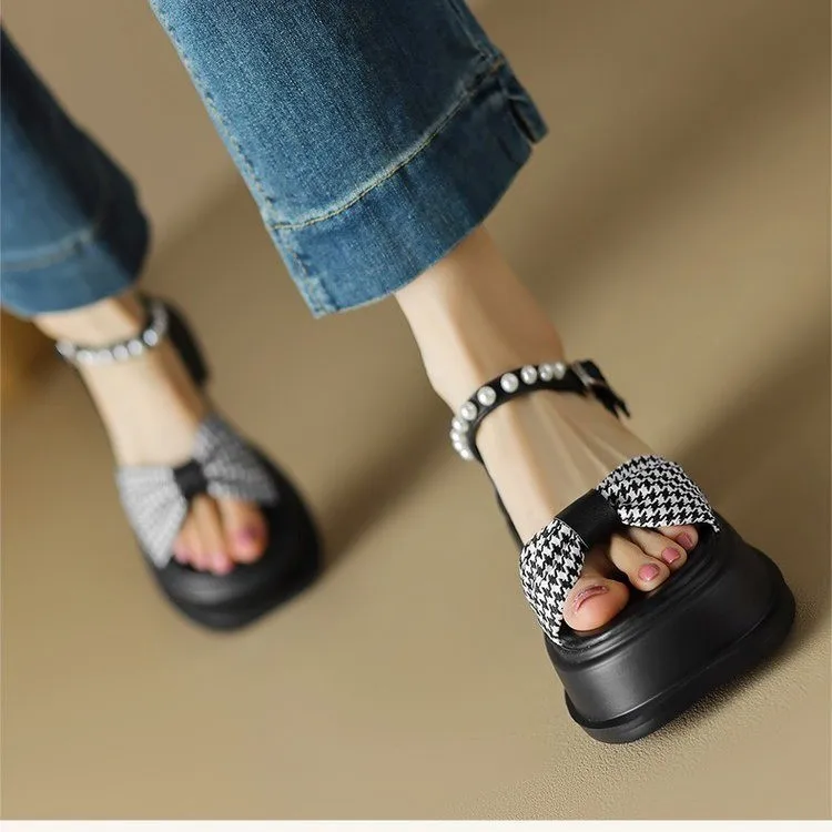 Thick-soled Sandal Female Spring/summer  New Korean Plaid with Square Toe Fashion Sandals on Behalf of Foreign Trade.