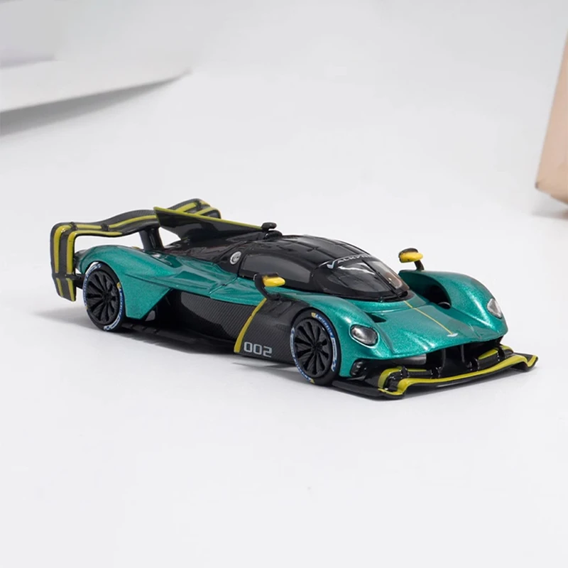 

Литой под давлением масштаб 1:64 Martin Valkyrie AMR PRO, имитация сплава, модель автомобиля, статический дисплей, Коллекционная игрушка, подарок, сувенир, украшение