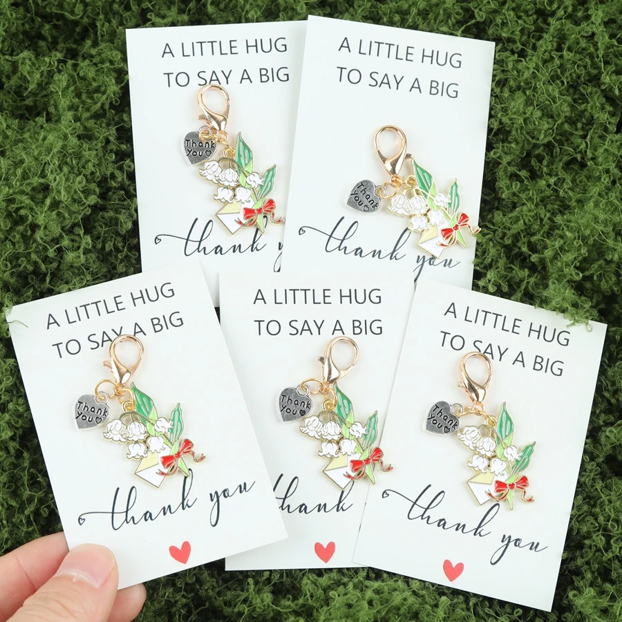3pcs/5pcs Envelopes with Keychain Appreciation, Accompanied by Thank-You Cards and Flower-Themed Gift Envelopes.