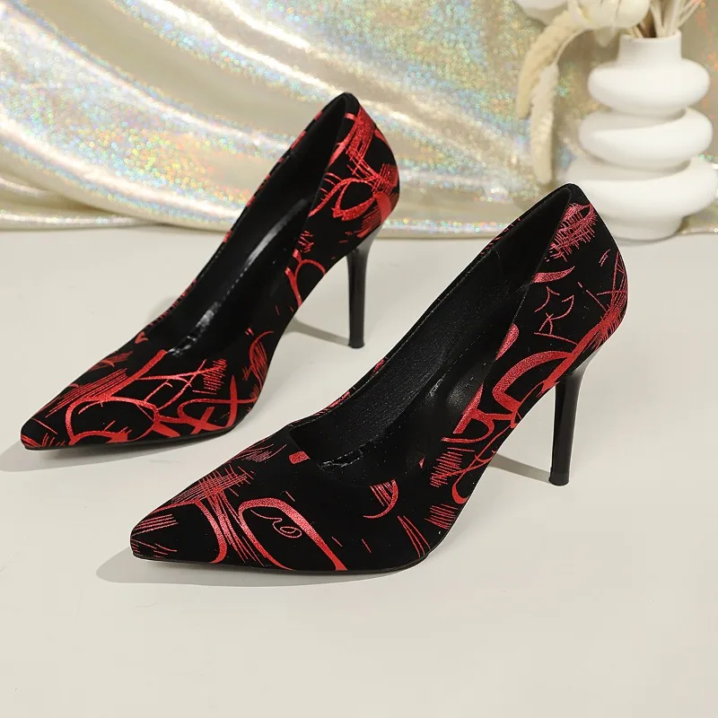 

Элегантные туфли-лодочки на шпильке, летние, новые, с острым носком, с принтом, без застежек, нескользящие, на высоком каблуке