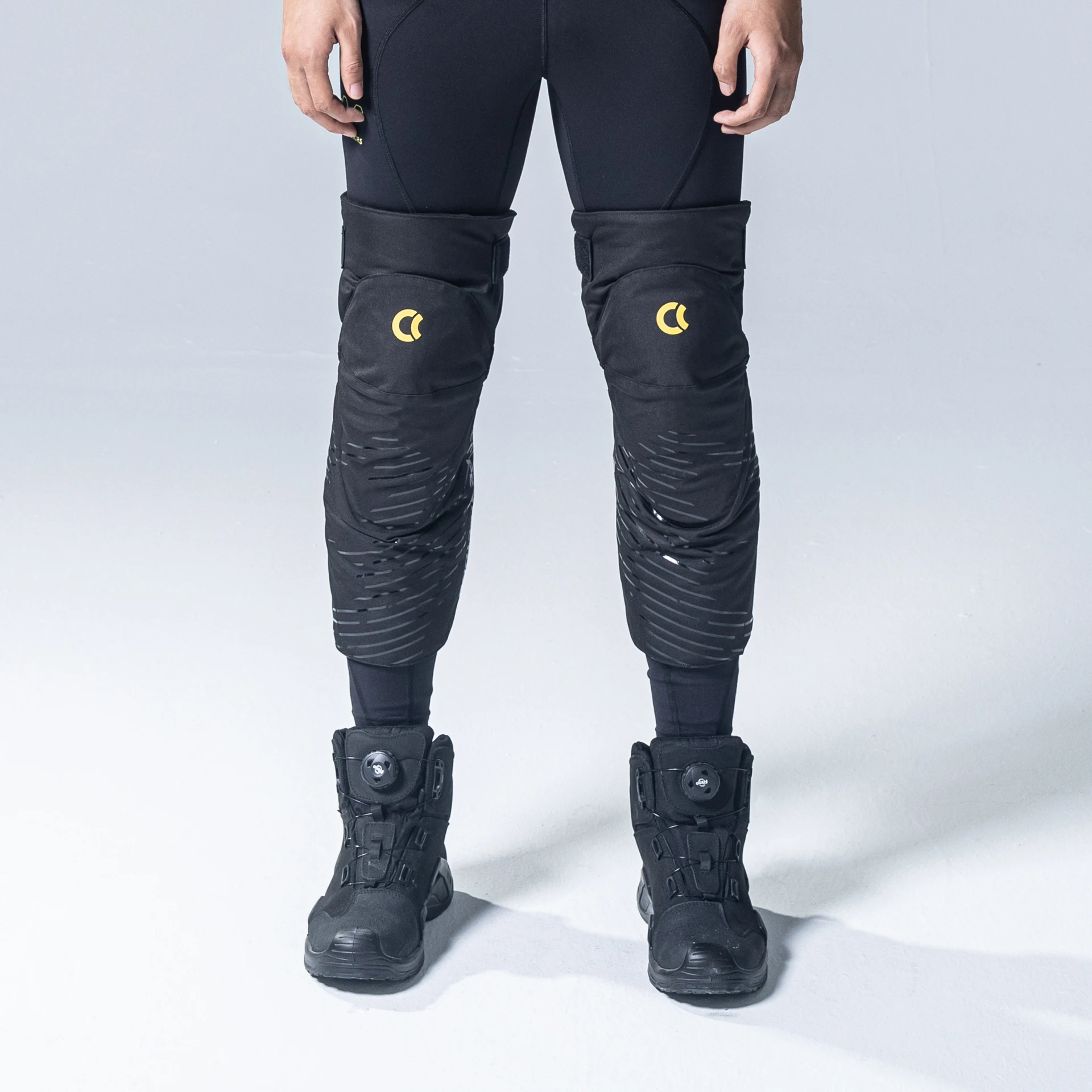 cc-protectors-592k-winter-motorcycle-knee-pads-ce-level-1-thermal-water-resistant-built-in-protector-reflective-leg-guards