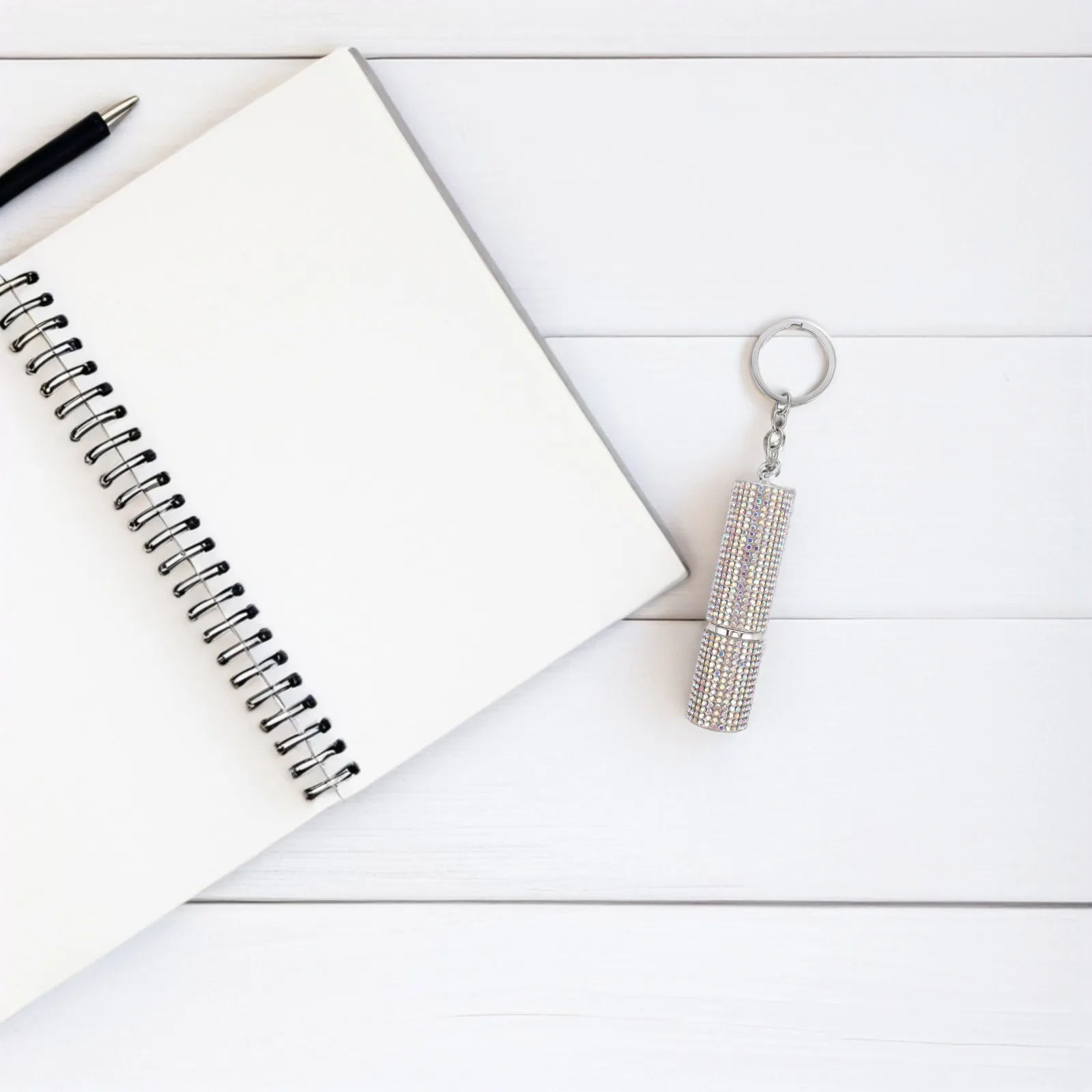 

Elegant Refillable Perfume Spray Bottle Rhinestone Travel Essential Oil Container Keychain Portable Perfume Dispenser