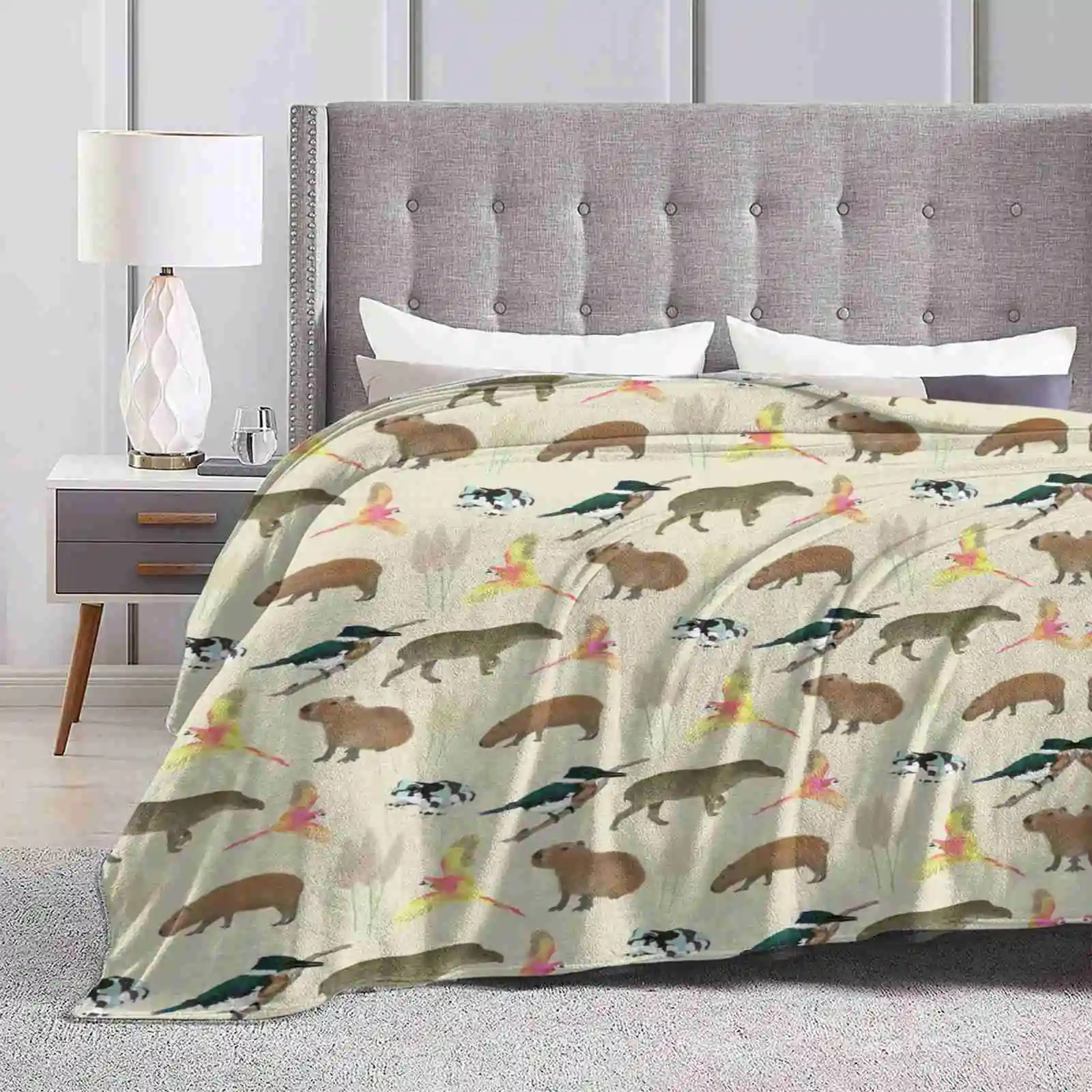 Amazing Animals Of The Hot Sale Printing High Qiality Warm Flannel Blanket Milk Frog Rainforest Amphibian Tapir Mammals Birds