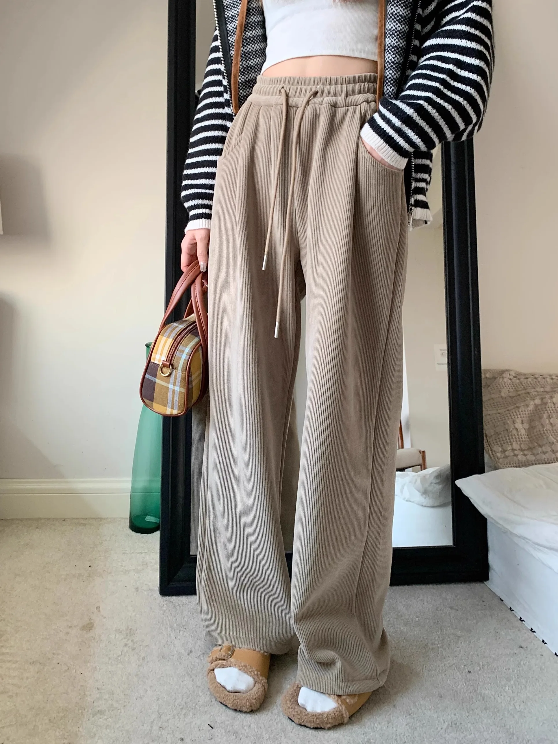 Kumikumi Fleece-lined Thickened Casual Pants Women Autumn and Winter Elastic Waist Drawstring Straight Wide-Leg Pants Loose M...