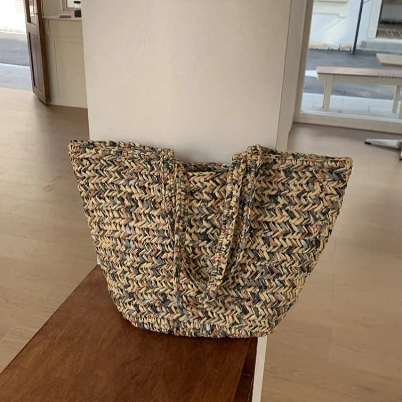 Fashion Handwoven Holiday Beach Bag  Large Capacity Bohemian Casual Travel Tote Bag Summer New Handmade PP Grass Wove image 4