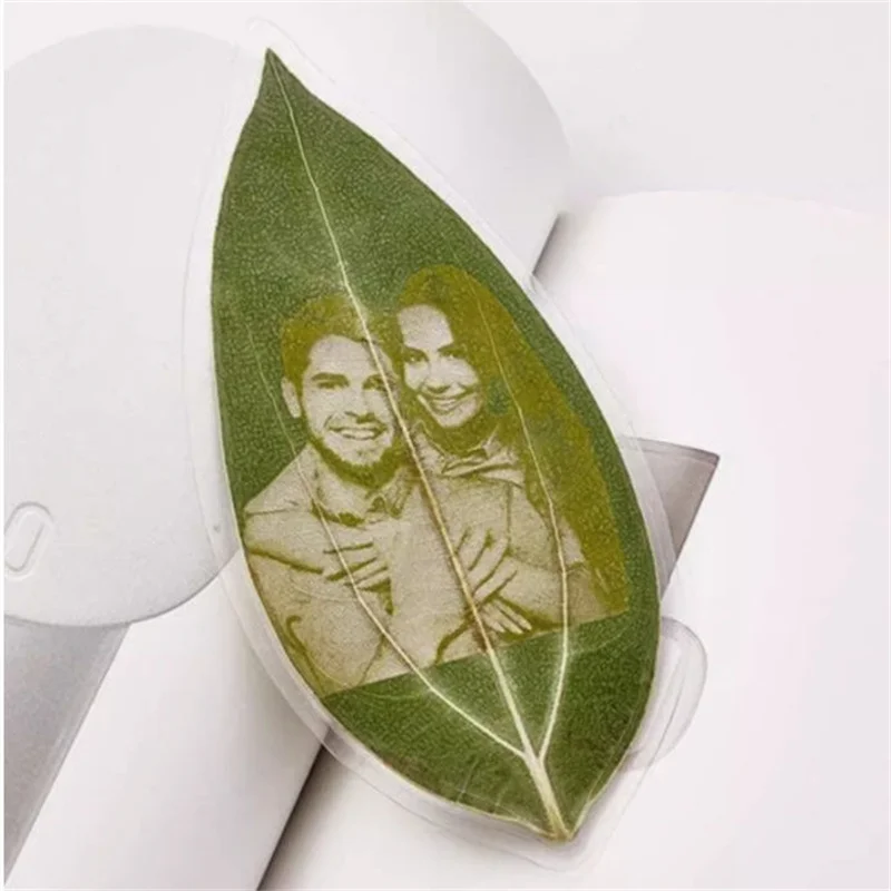 Leaf Carving, Safe Leaf Carving, High end Customized Birthday Gift for Boyfriends and Boyfriends, Light and Night Love Leaf Carv