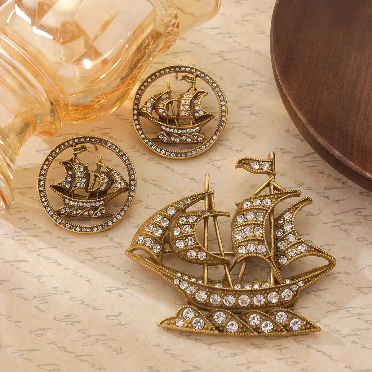 Qingdao Vintage Chinese Style Series Set of Brooch and Earrings for Sailing and Riding The Waves