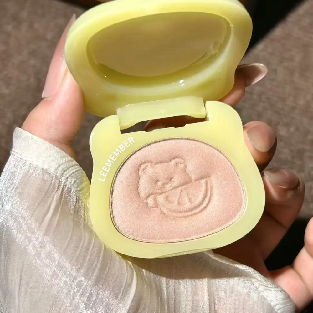 LEEMEMBER Satin Finish Multi-Purpose Pearlescent Purple Eyeshadow Highlighter Monochrome Blush Three-dimensional Contour