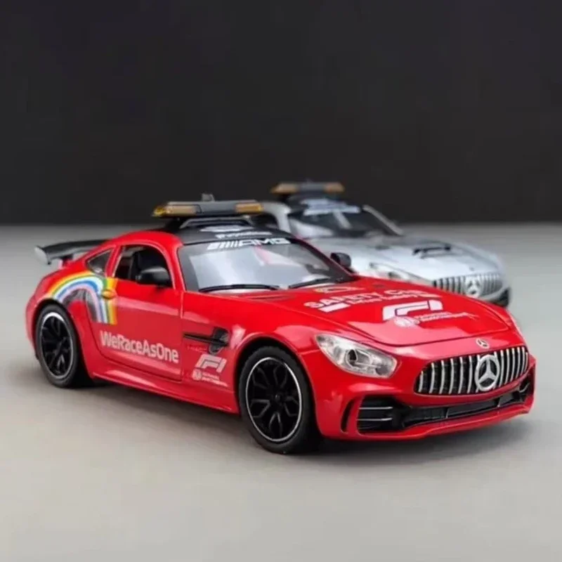 1:24 ベンツAMG GT F1セーフティカー 合金製モデルカー サウンド&ライト プルバック式 おもちゃの車 男の子向け 高級コレクション オーナメント カーモデル