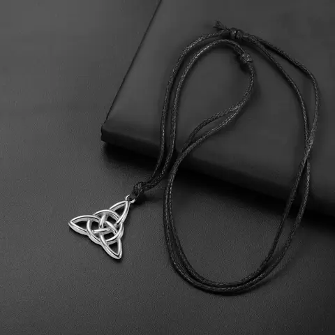 Vintage Celtic Trinity Knot Pendant Necklace For Woman Man Stainless Steel Choker Chain Irish Protection Amulet Jewelry Gifts