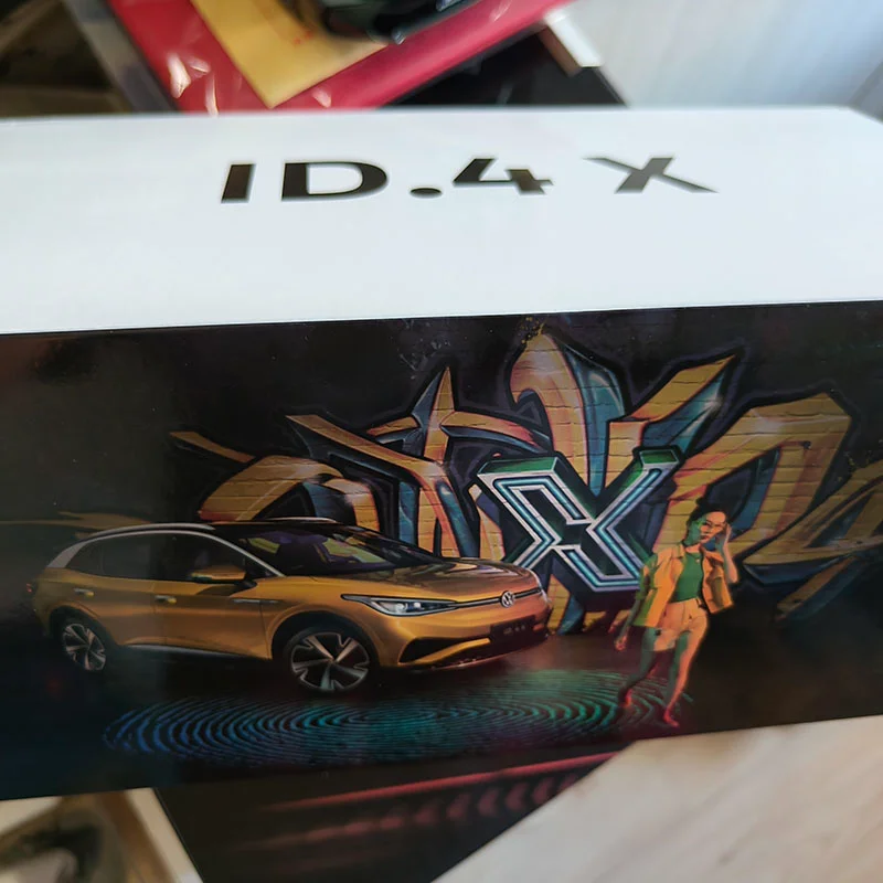 دييكاست 1:18 مقياس SAIC VW ID4X الأصلي كامل الباب الأصلي ضوء سبيكة سيارة نموذج تحصيل لعبة هدية تذكارية عرض حلية #4