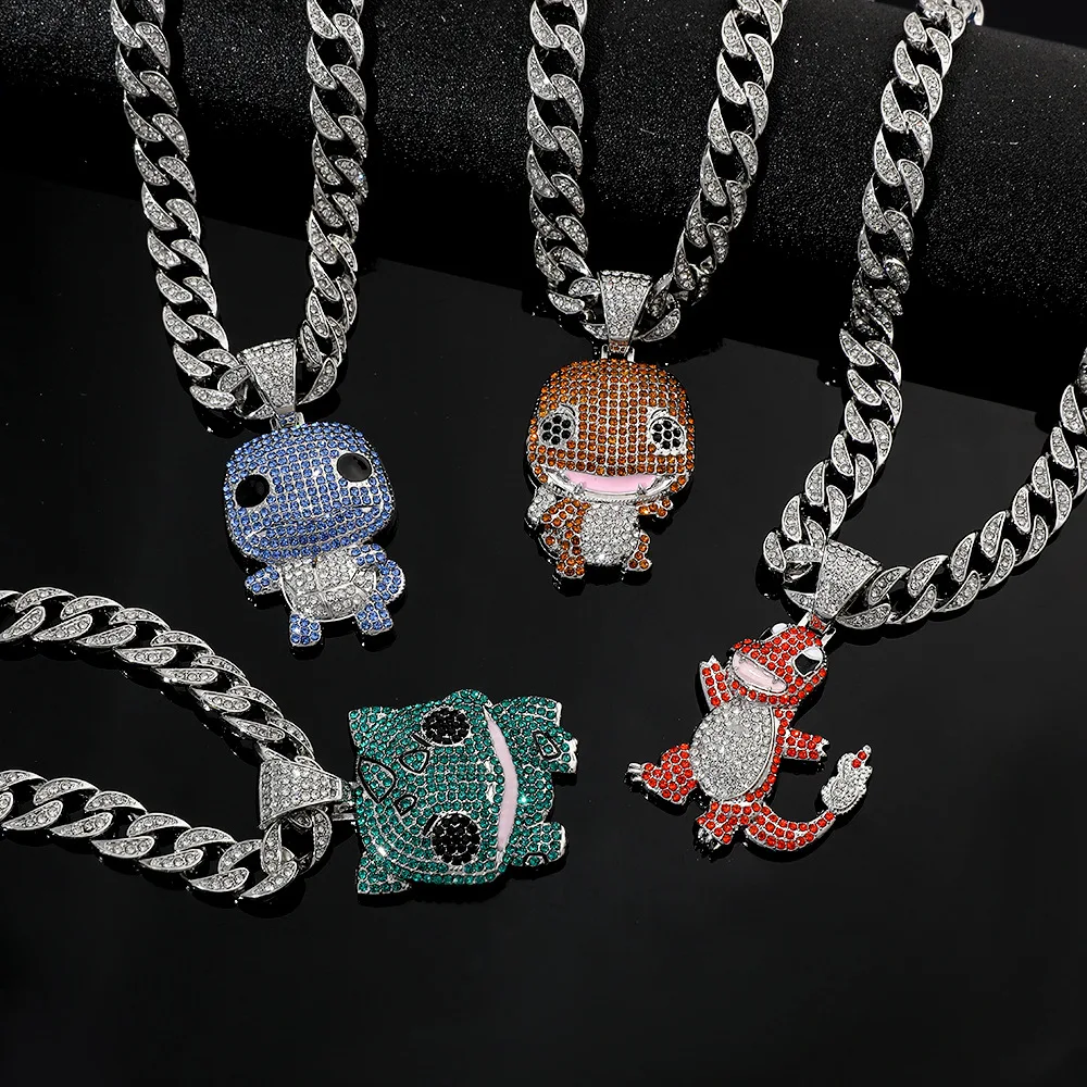 أنيمي Bulbasaur Charmander الماس قلادة قلادة كوبا قلادة موضة الهيب هوب مجوهرات هدية عيد الأطفال