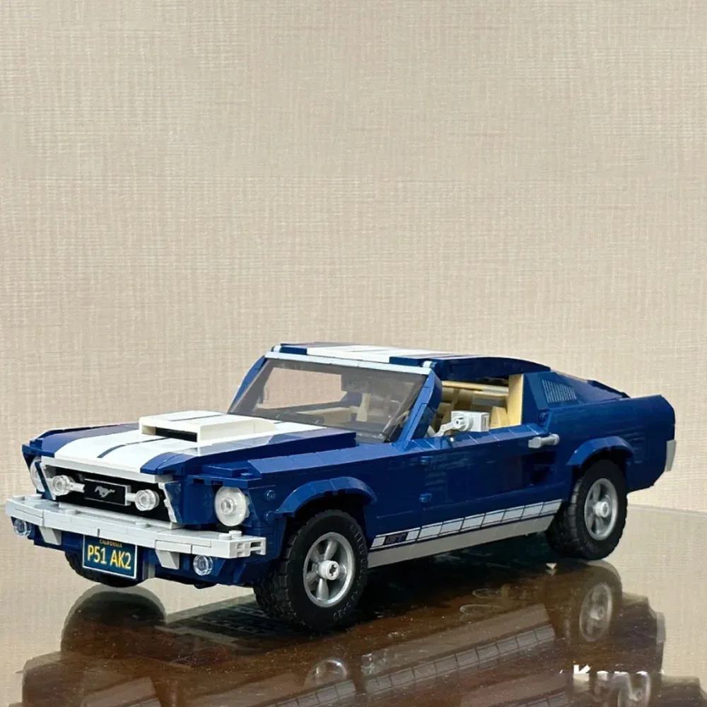 MOC 1471Pcs Mustangs Sports Racing Car  Mustang Model Building Blocks  Boys Birthday Festival Party Gifts