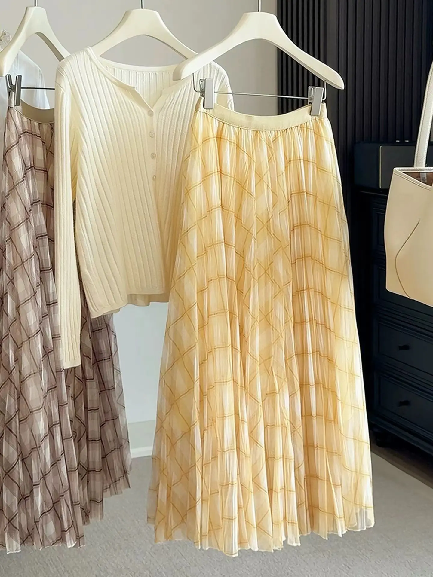 Retro Karierter Tüll-Maxirock für Damen, Frühling Sommer Hochgeschnittener Schlanker A-Linien Plissierter Midirock, Fließender Ballkleid-Stil