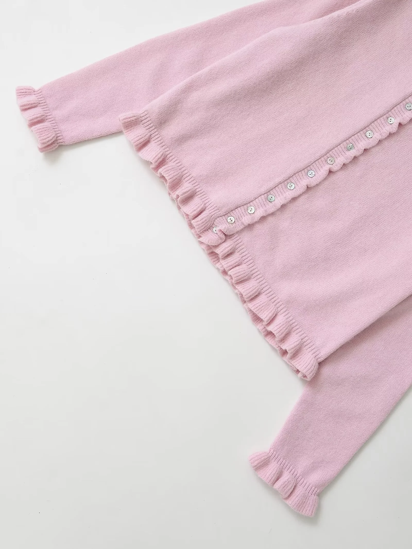 Nowa damska kurtka dzianinowa na jesień 2025, casualowa, modna, prosta, warstwowa, ozdobna, z okrągłym dekoltem i długim rękawem.