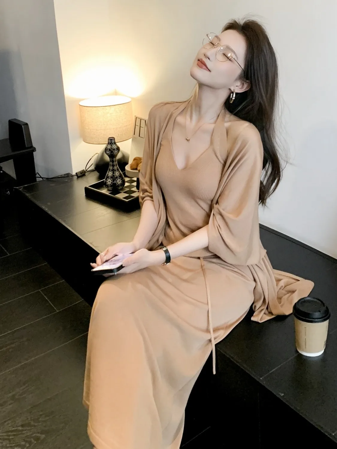 

Women's Knitted Neckline Cardigan Skirt Set Summer Slimming Waist High Waist Casual Style Anti-Wrinkle Lightweight Three-Piec...