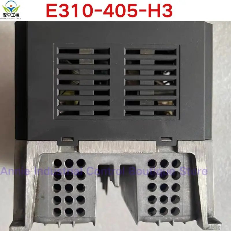 Teste de segunda mão OK. Inversor E310-405-H3