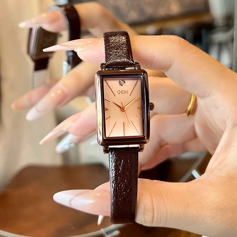 New Rectangular Elegant Temperament Women's Watches Genuine Leather Leather Waterproof Quartz Watches Vintage Women's Watches