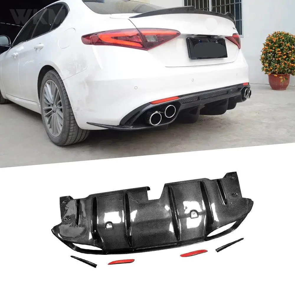 

Carbon Fiber Car Rear Bumper Diffuser Lip Spoiler for Alfa Romeo Giulia Sedan 4 Door 2017 - 2020 Car Styling Body Kit