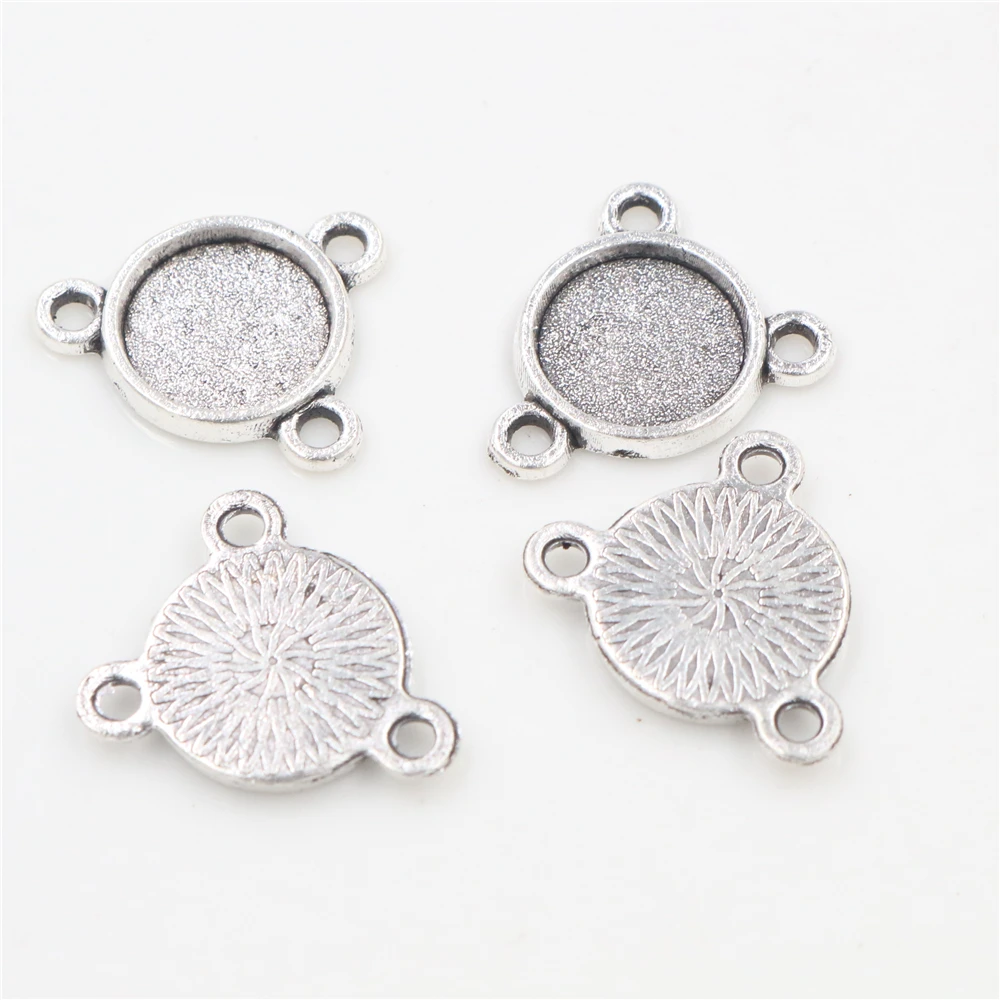 50pcs 8mm and 10 mm Inner Size Antique Bronze And Silver Plated Three Loops Style Cabochon Base Cameo Setting Charms Pendant