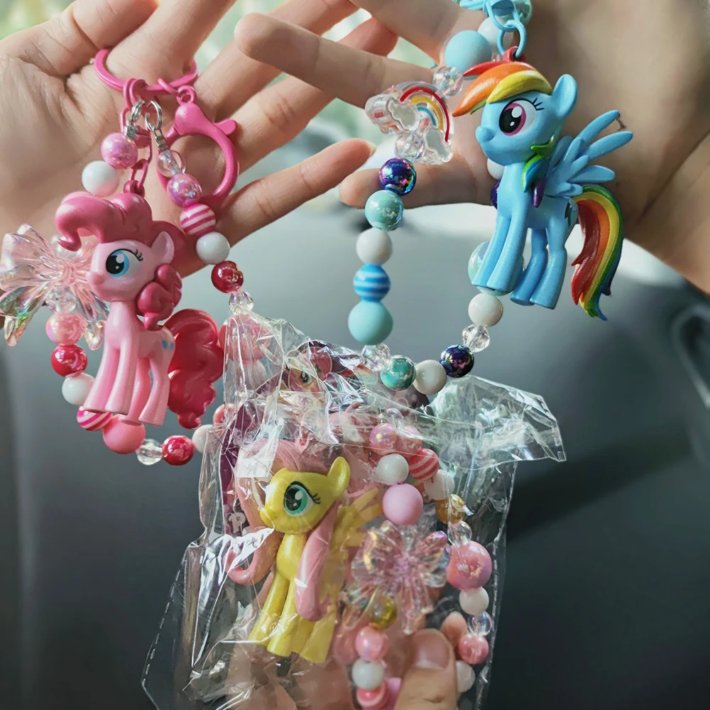 

Cute My Little Ponys Keychains Unicorn Action Figures Car Key Chain Kids Backpack Keys Ring Women Clutch Bag Beads Pendant Gift